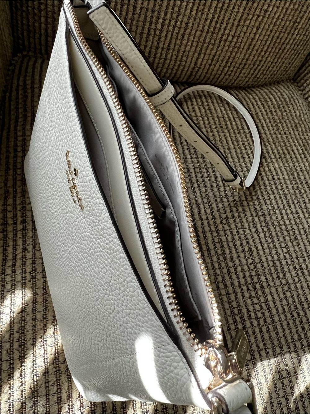 Leila Medium Crossbody -Meringue - Picture 12 of 12
